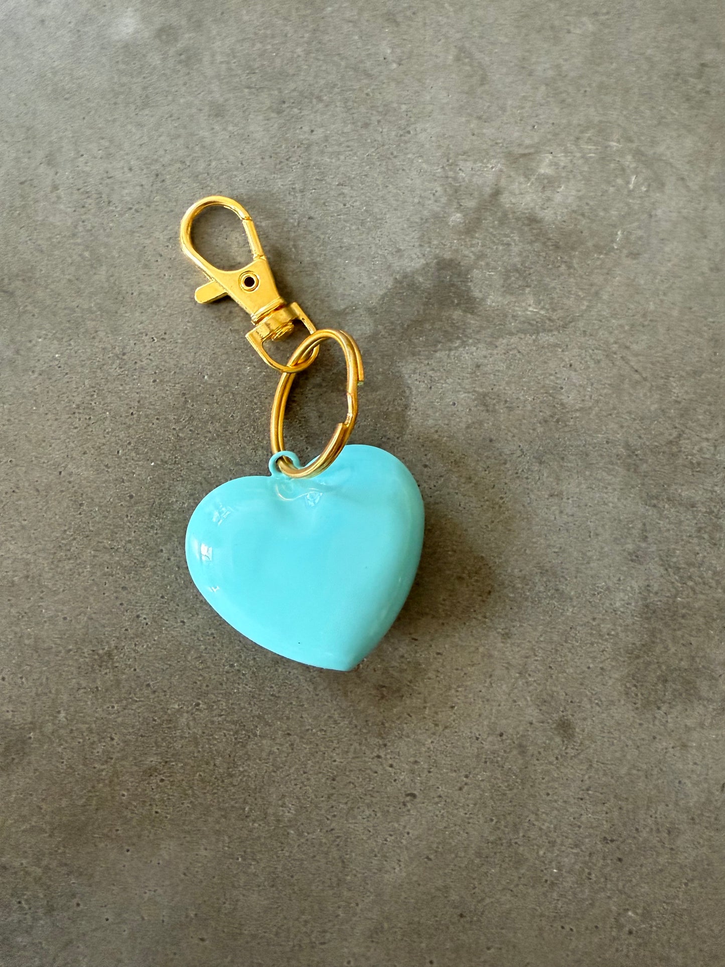 Love Charm ( Bluebell Blue Heart)